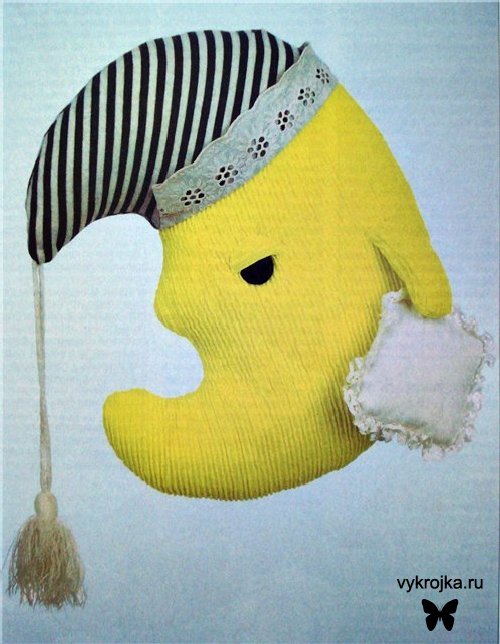 Выкройка игрушки-подушки Месяц